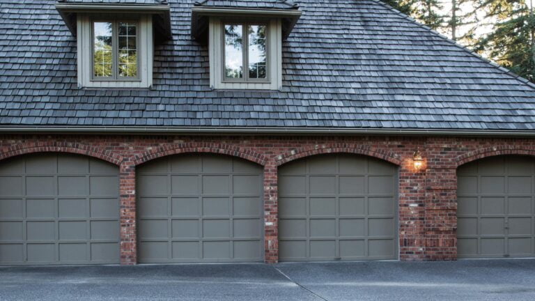 Residential garage door repair